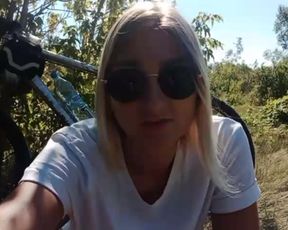 Alice-merton- webcam show 2020-08-04 06-38-17 295