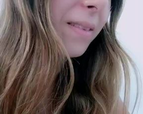 Efitopia  webcam show 2020-04-02 12-44-50 485