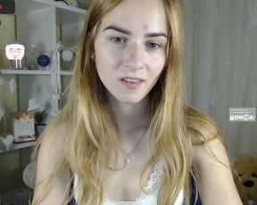 -Molly-Mae- cam show 2020-09-23 09-07-07 591